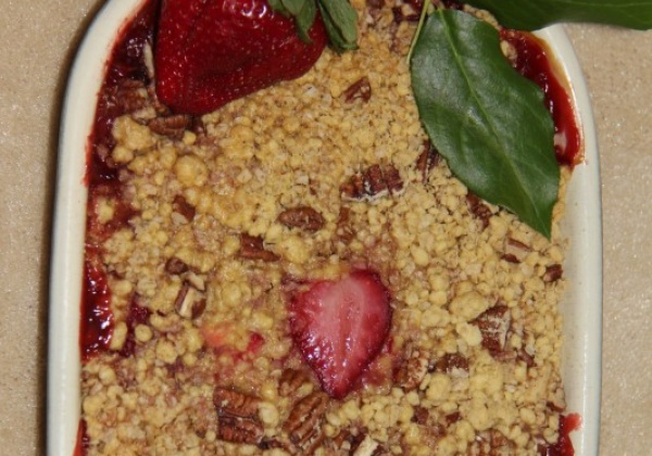 Foodie Friday: Strawberry Rhubarb Crisp